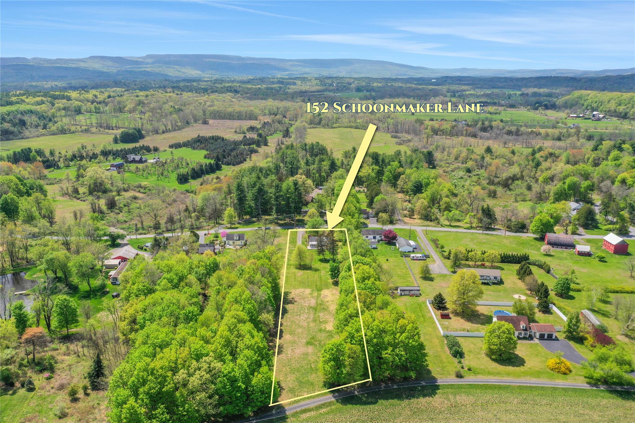 152 Schoonmaker Lane