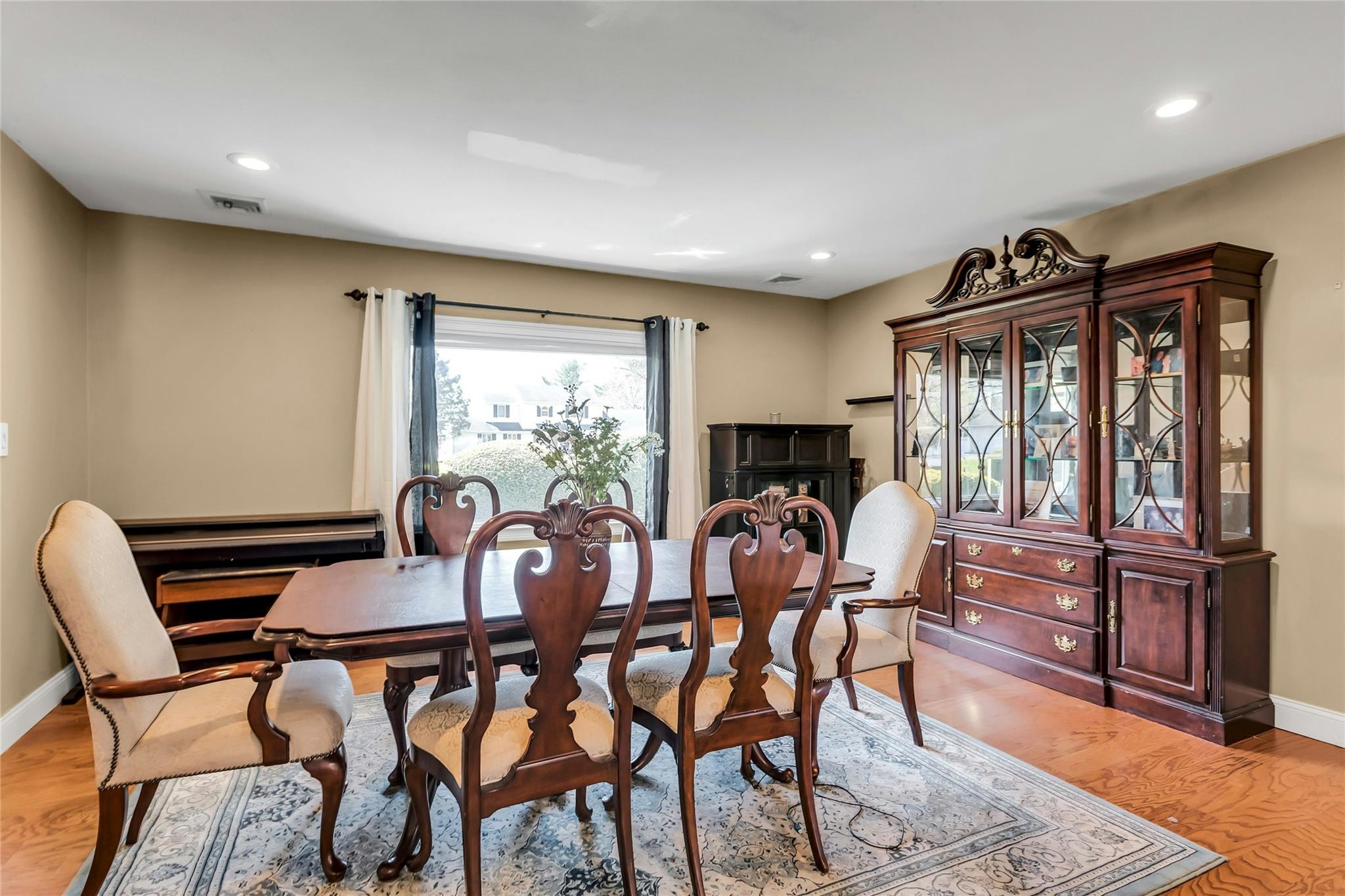 17 Clubhouse Lane, Nesconset, New York image 13