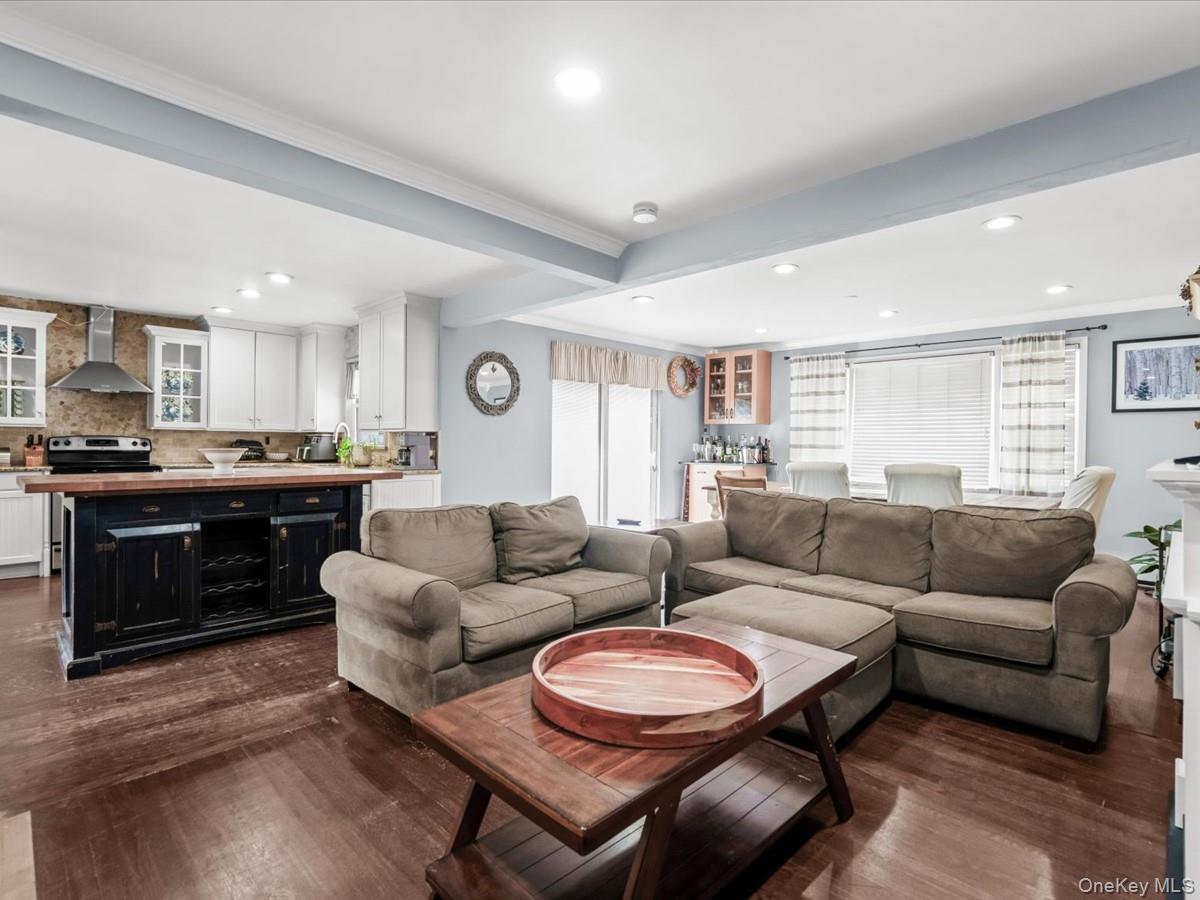 1262 Barberry Road