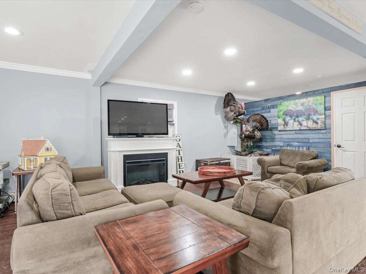 1262 Barberry Road