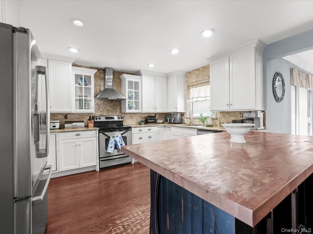 1262 Barberry Road