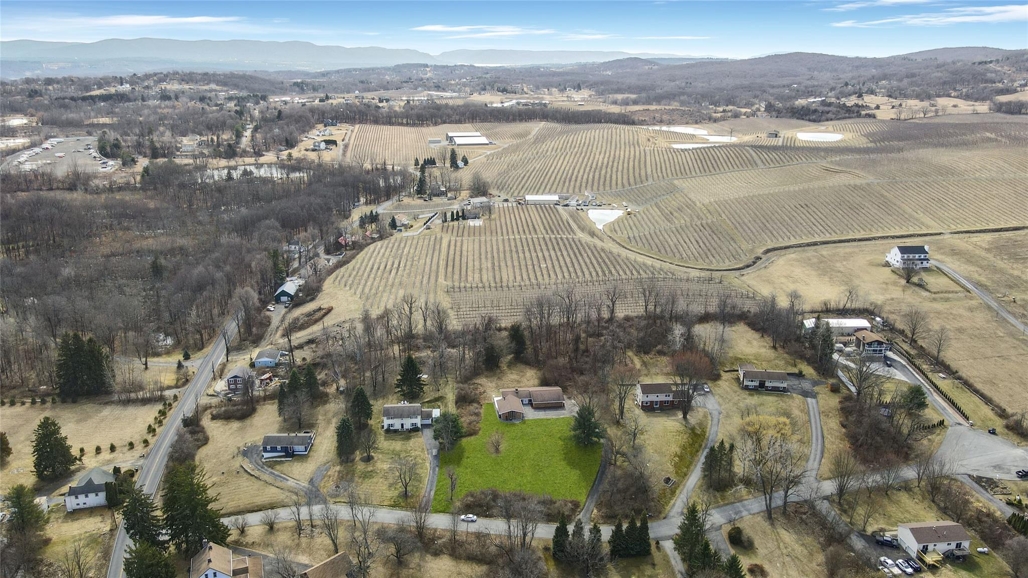 7 W Penny Lane, Marlboro, New York image 39