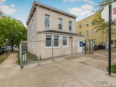 Homes For Sale - 1218 Havemeyer Avenue<br/> Bronx County, Bronx, NY 10462