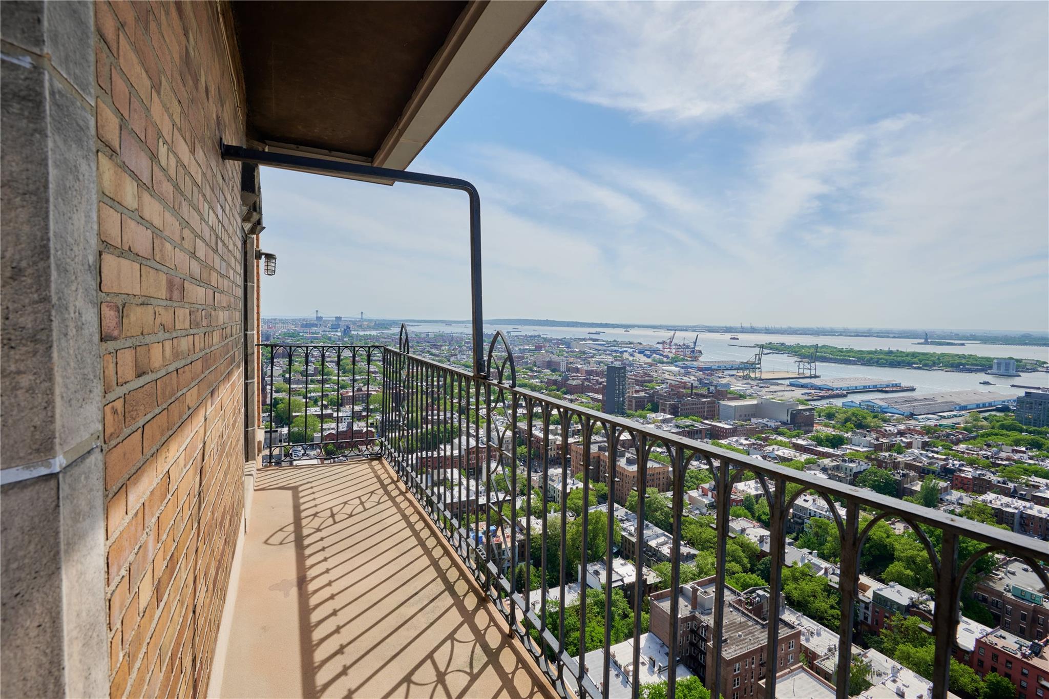 75 Livingston Street 28A