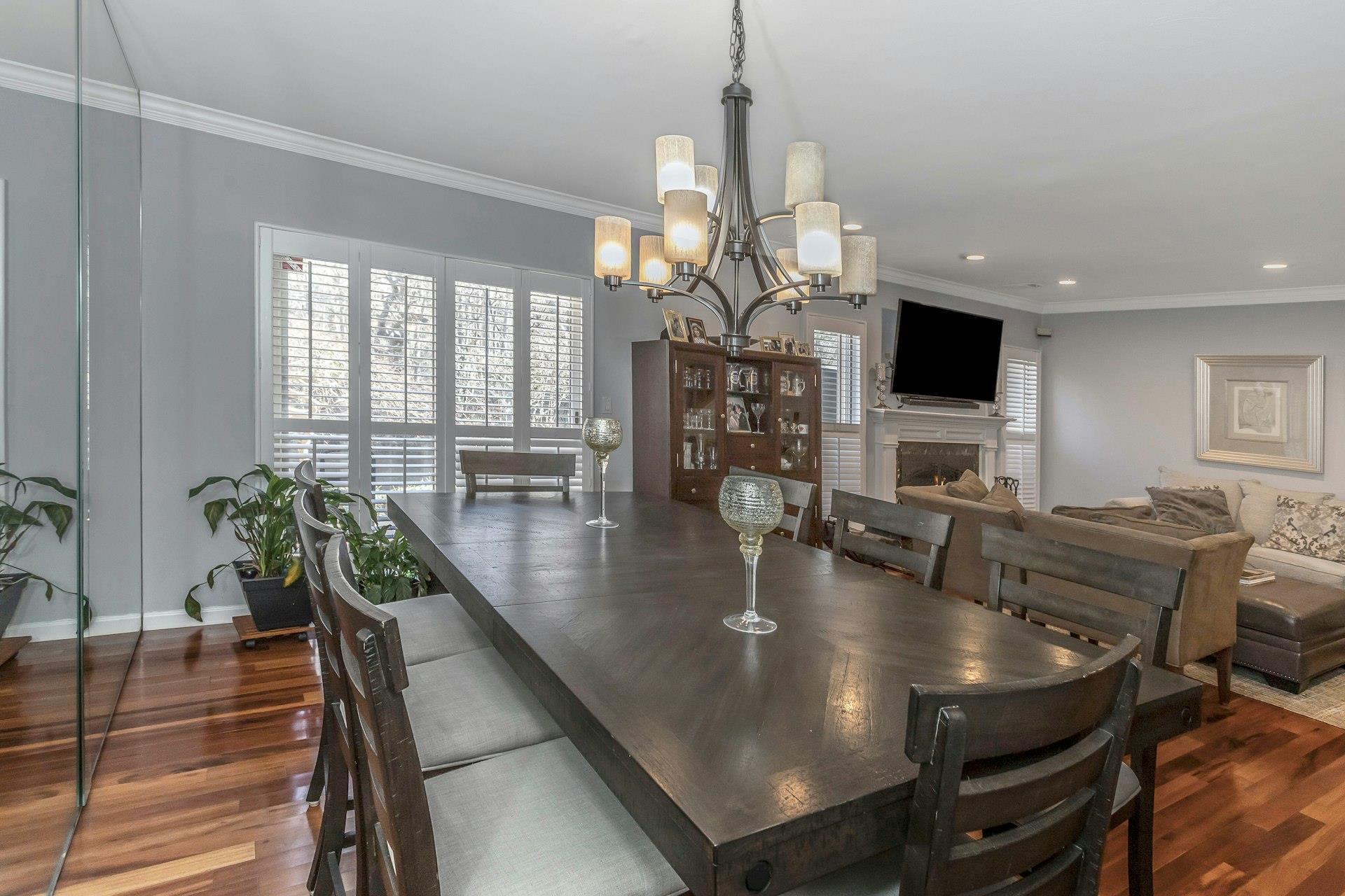 56 S Kristin Lane, Hauppauge, New York image 8