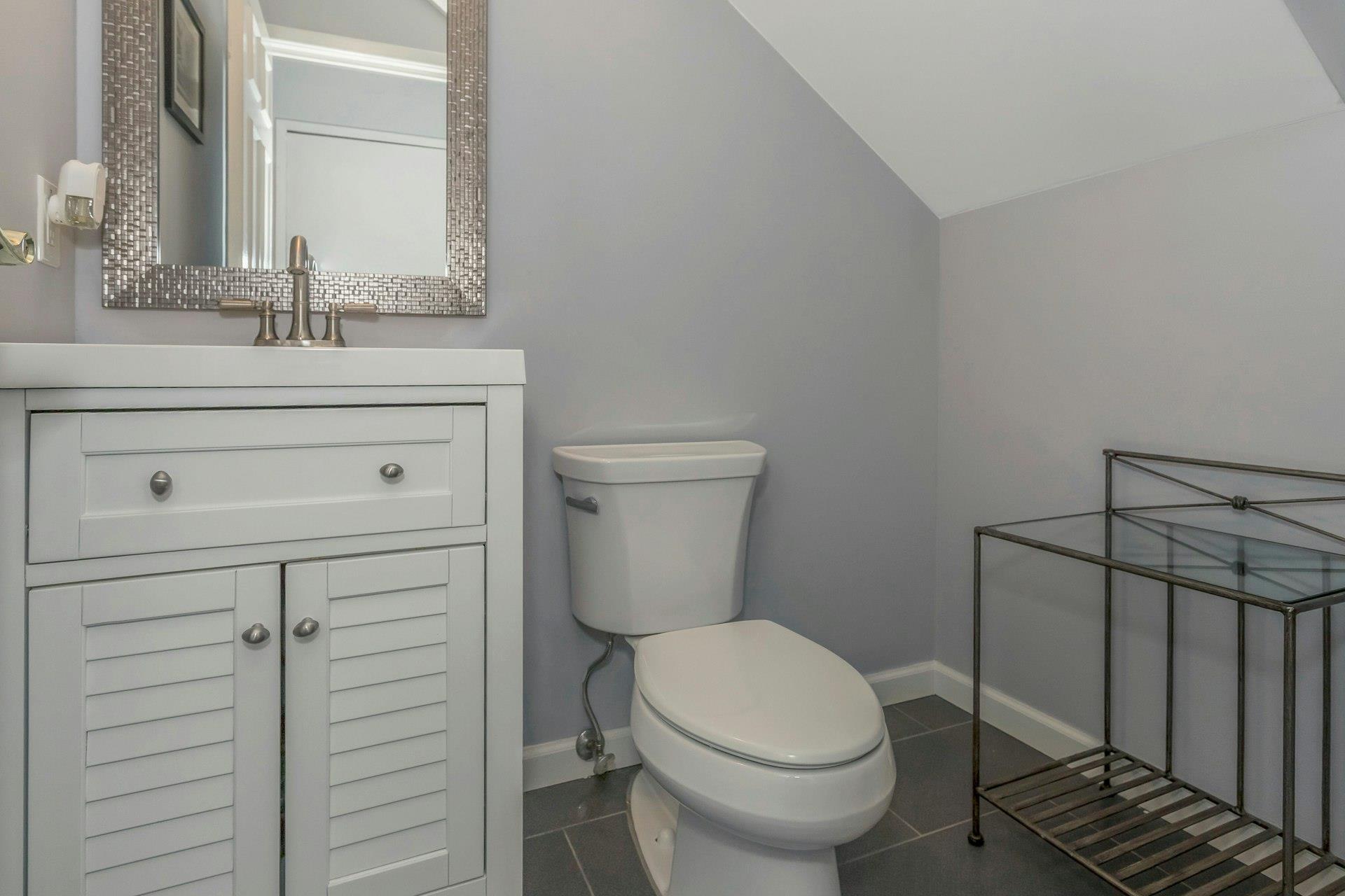 56 S Kristin Lane, Hauppauge, New York image 20