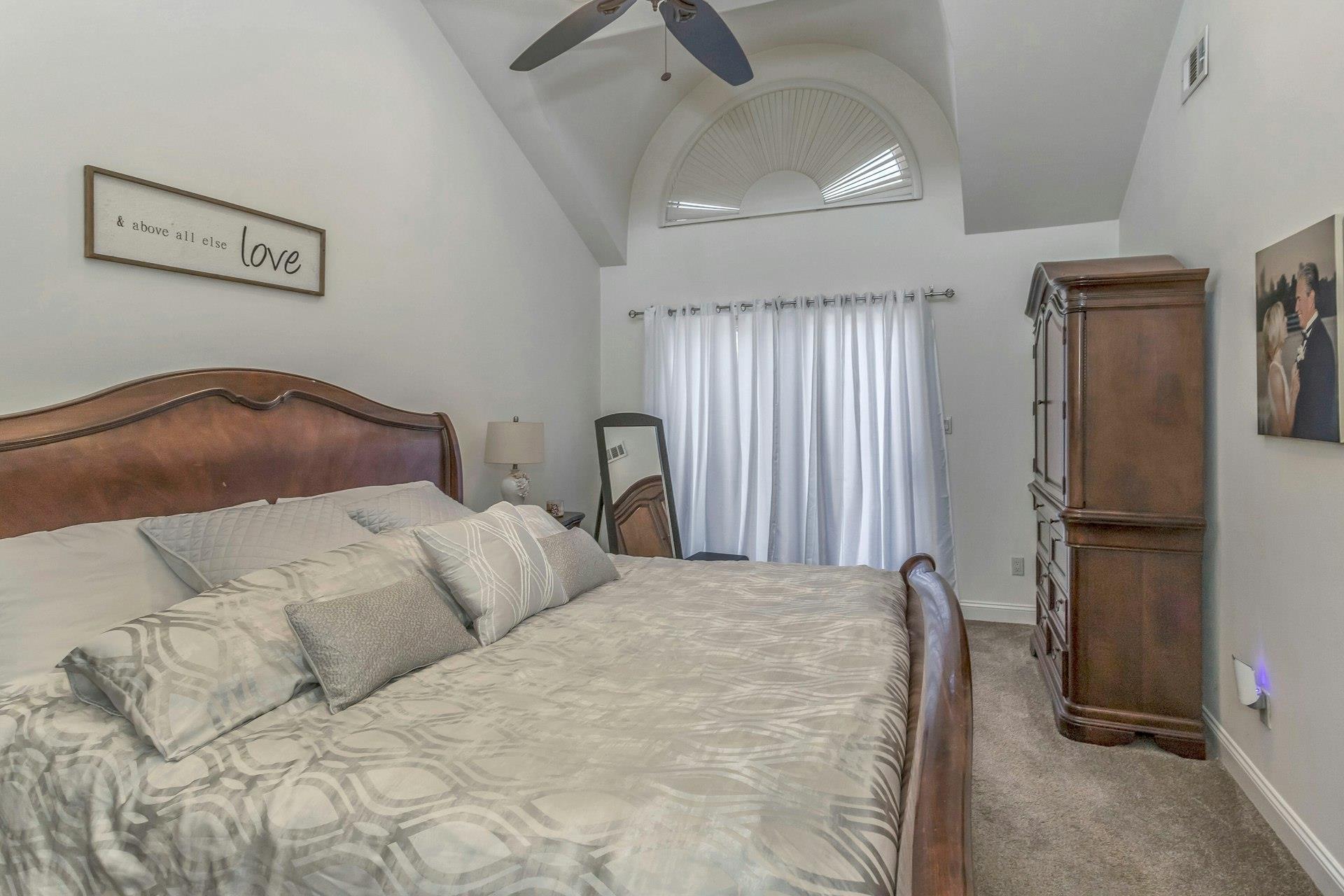 56 S Kristin Lane, Hauppauge, New York image 13