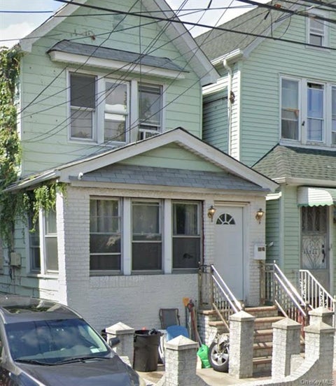 Photo of 103-28 125 Streets, Richmond Hill S., NY 11419 (MLS # 1009863)