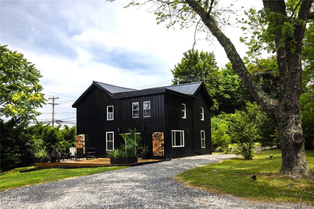 Photo of 5628 State Route 9G Rd, Hudson, NY 12534 (MLS # 974657)