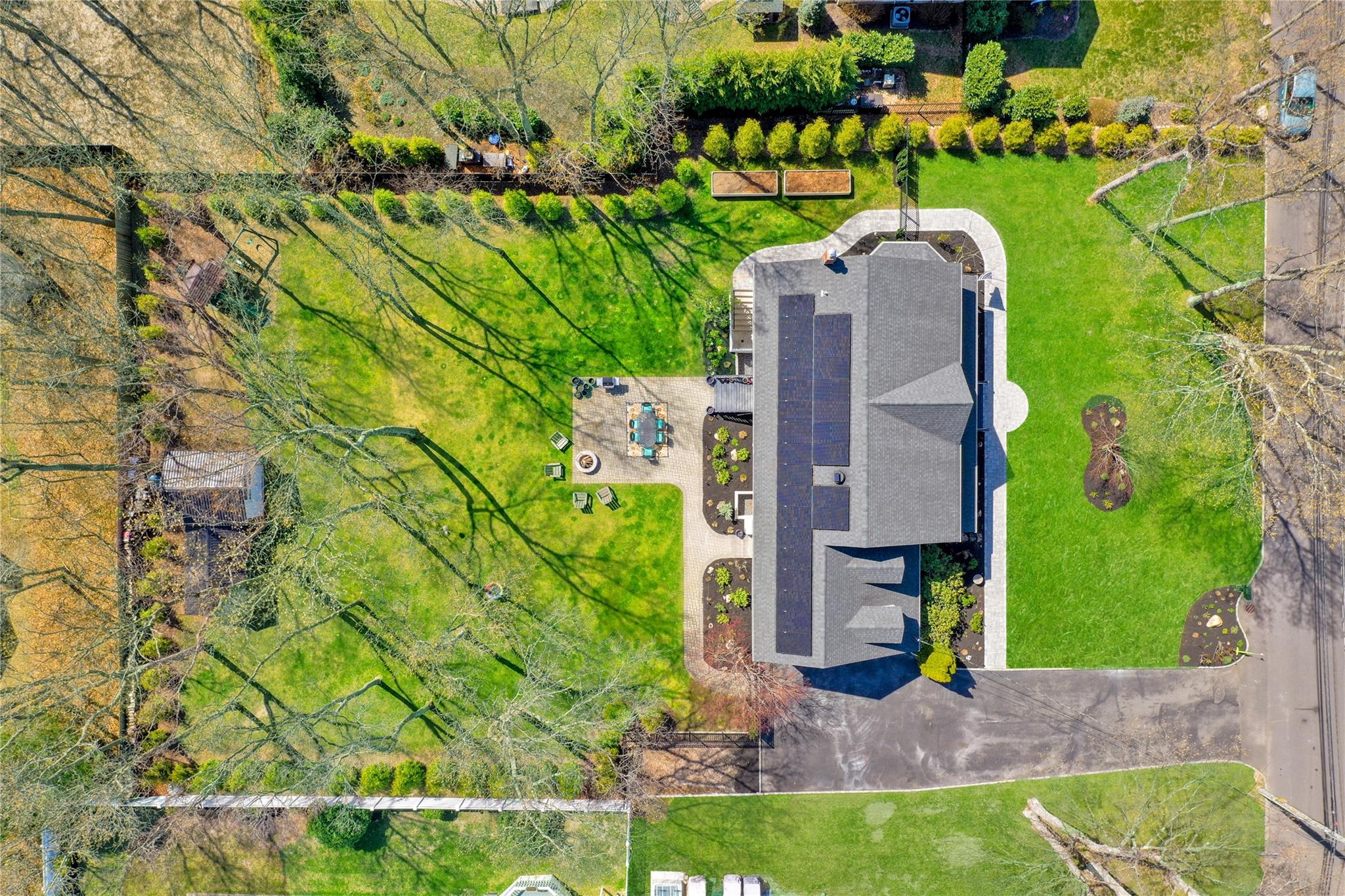 8 Franklin Avenue, East Setauket, Florida image 2