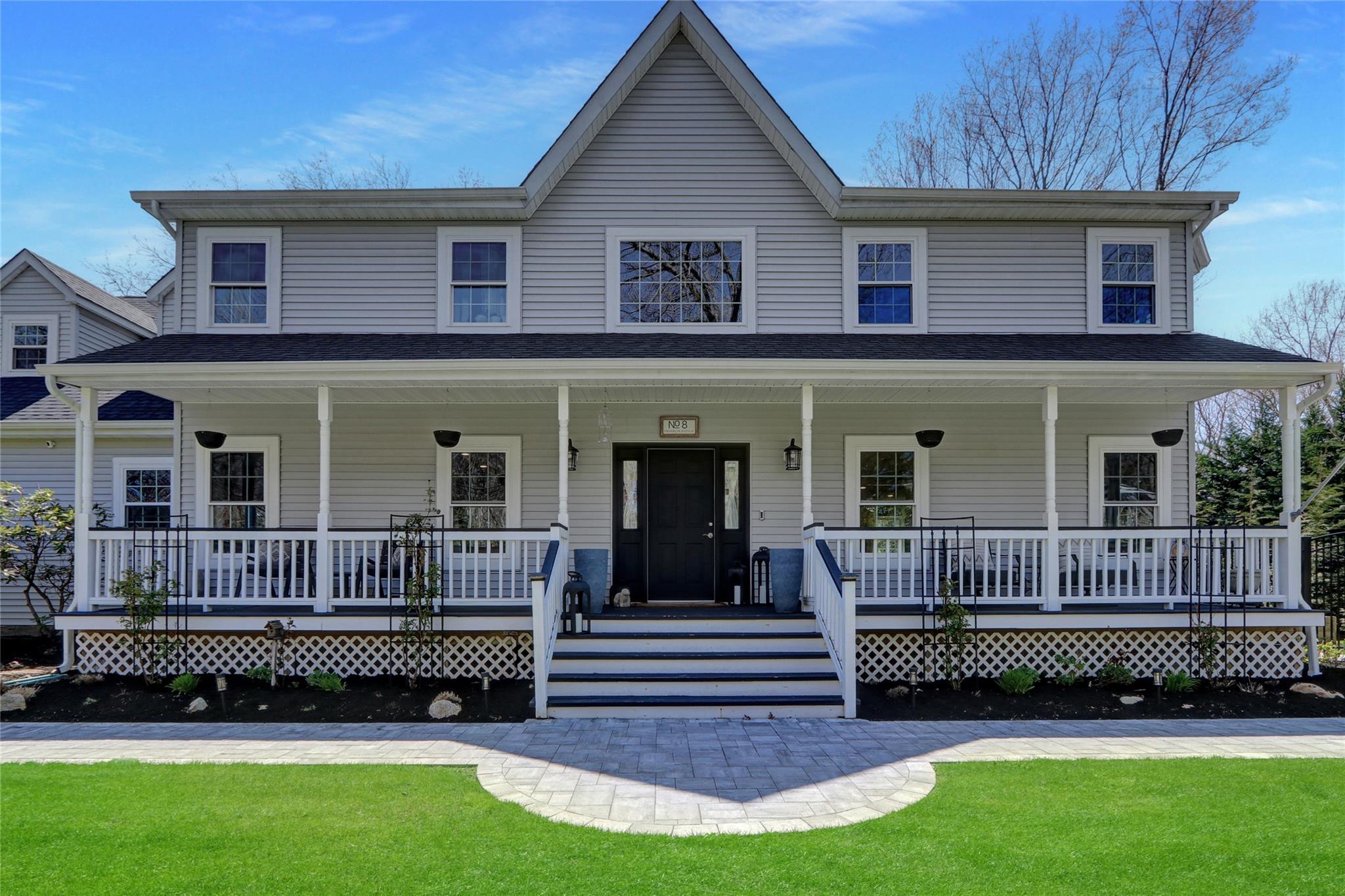 8 Franklin Avenue, East Setauket, Florida image 3