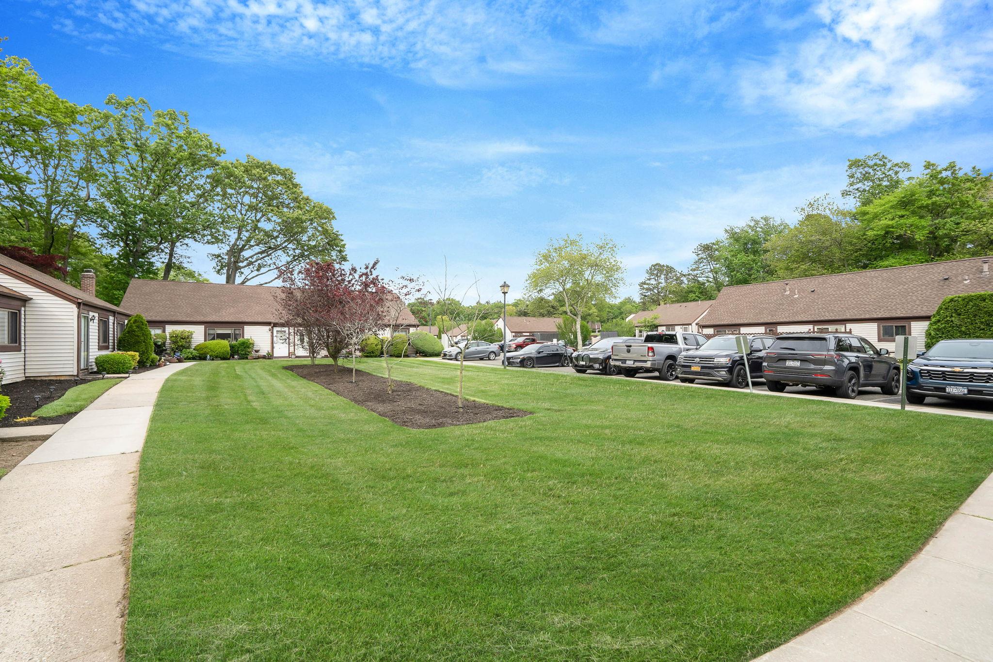74 Gauguin Court #74, Middle Island, New York image 3
