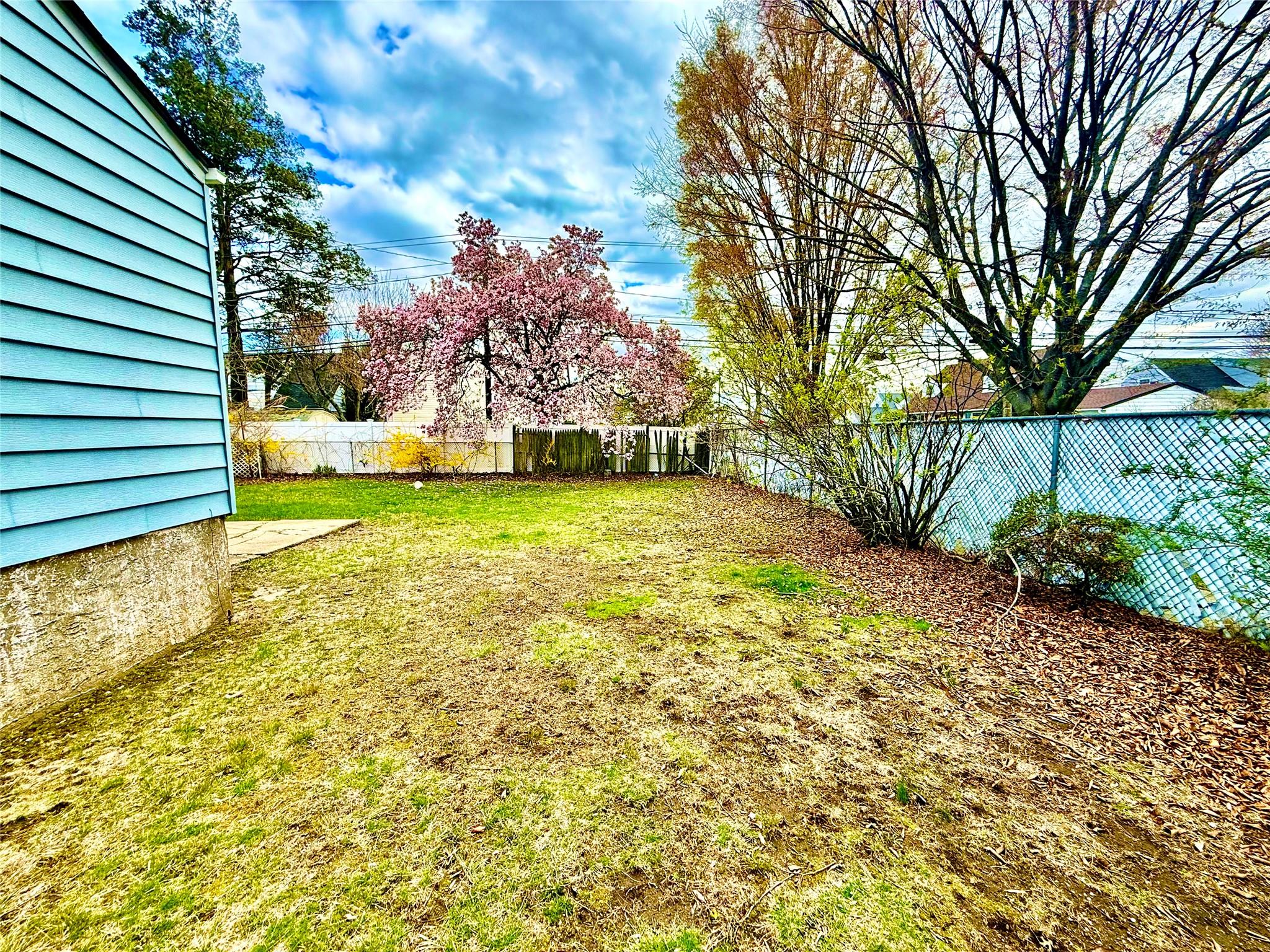 71 Jamaica Avenue, Plainview, New York image 13