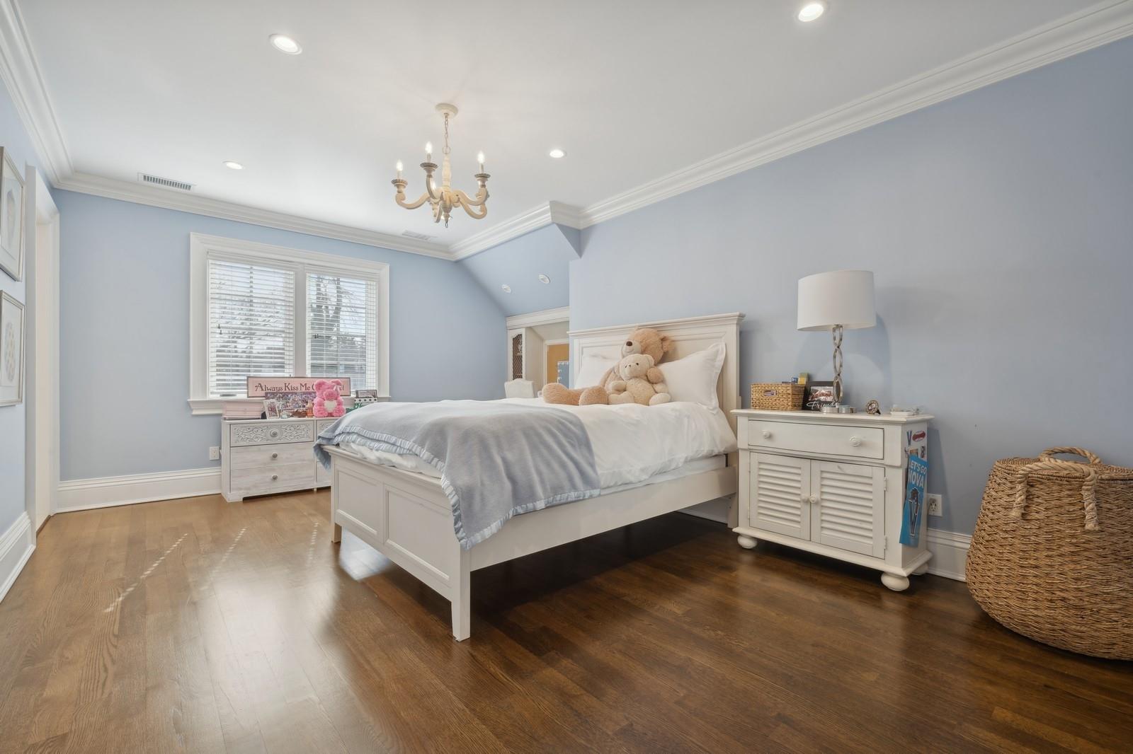 86 4th Street, Garden City, New York image 25