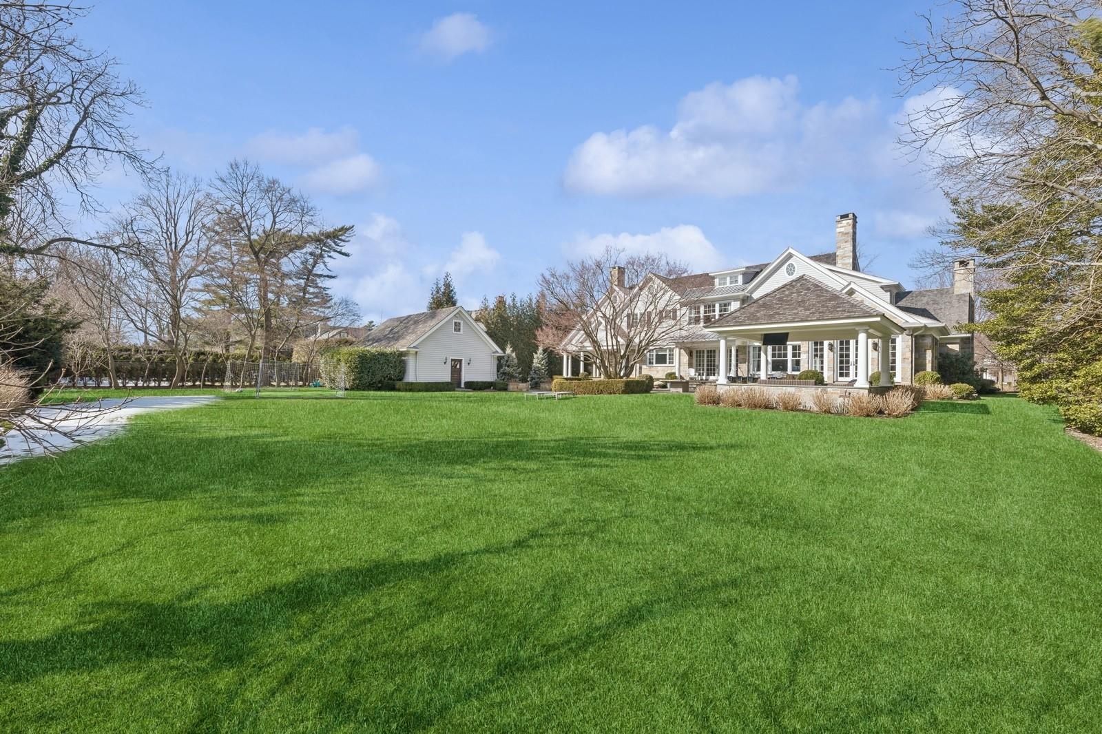 86 4th Street, Garden City, New York image 46