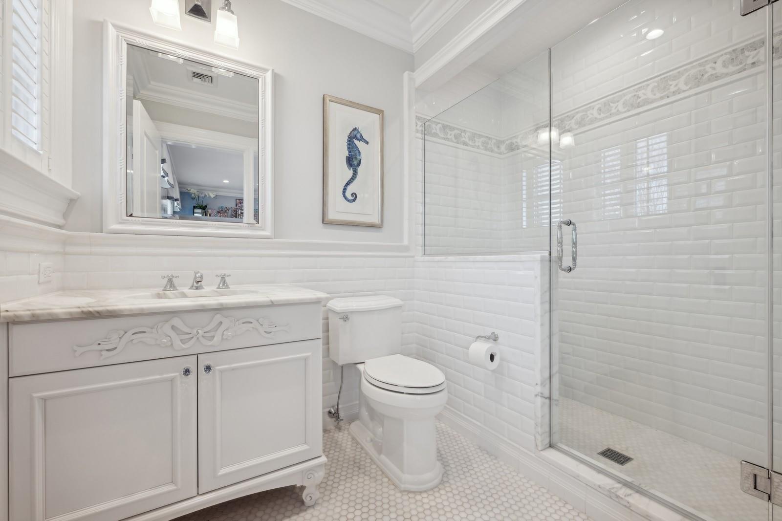 86 4th Street, Garden City, New York image 24