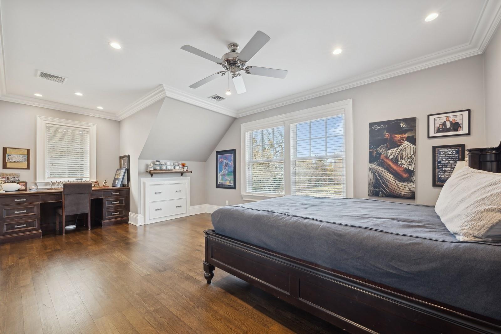 86 4th Street, Garden City, New York image 27