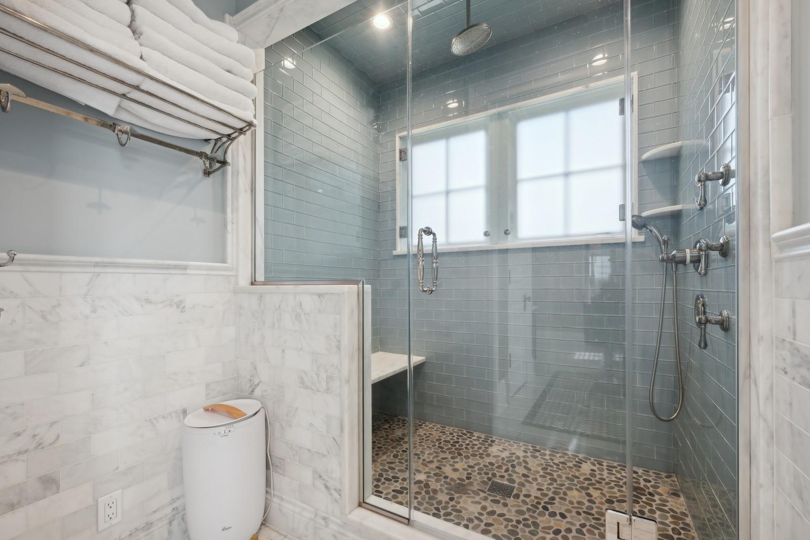 86 4th Street, Garden City, New York image 22