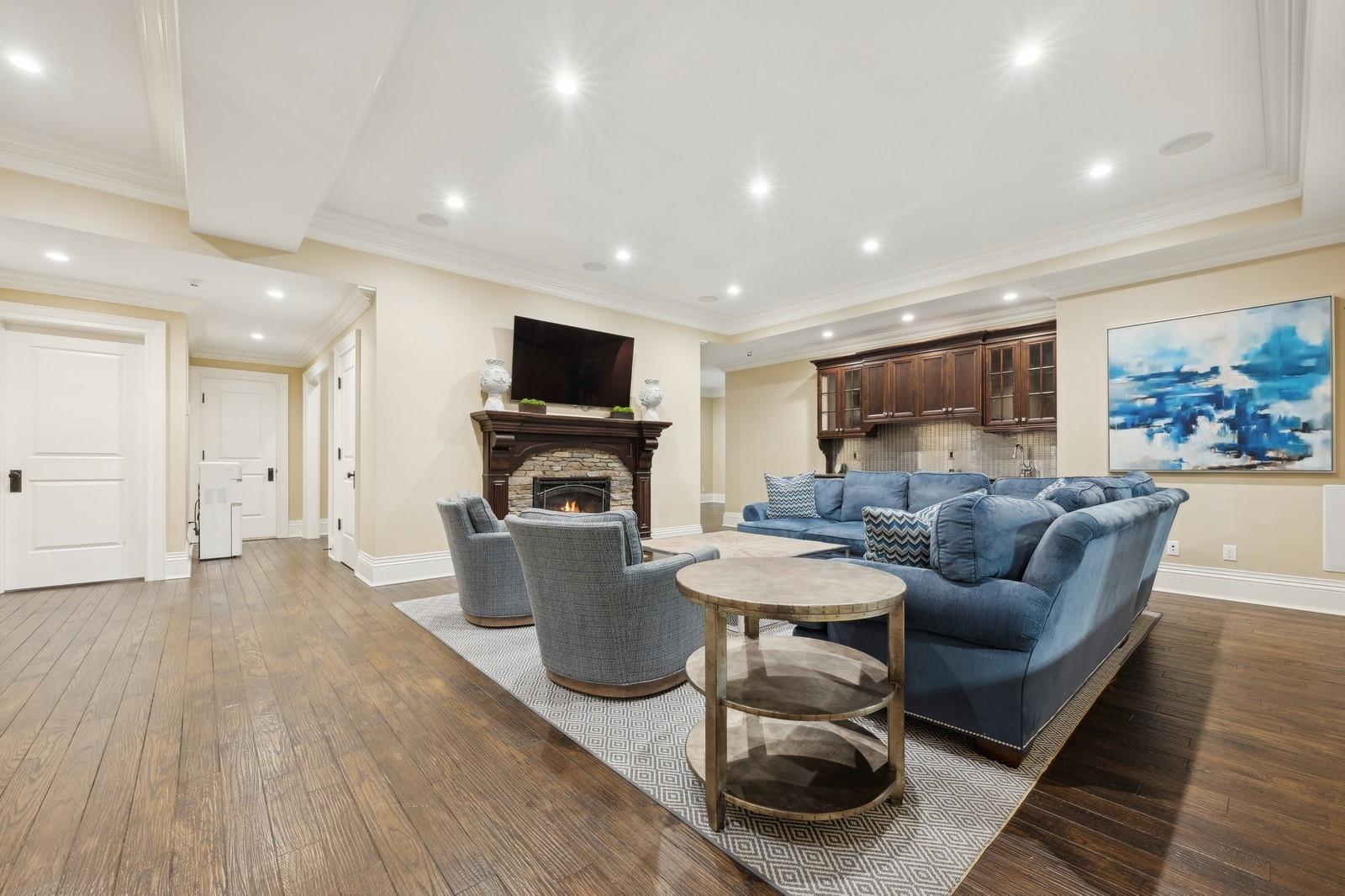 86 4th Street, Garden City, New York image 32