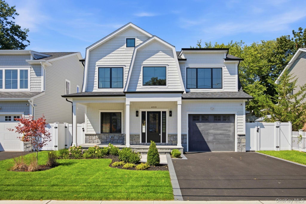 Photo of 400 Langley Avenue, West Hempstead, NY 11552 (MLS # 1057731)