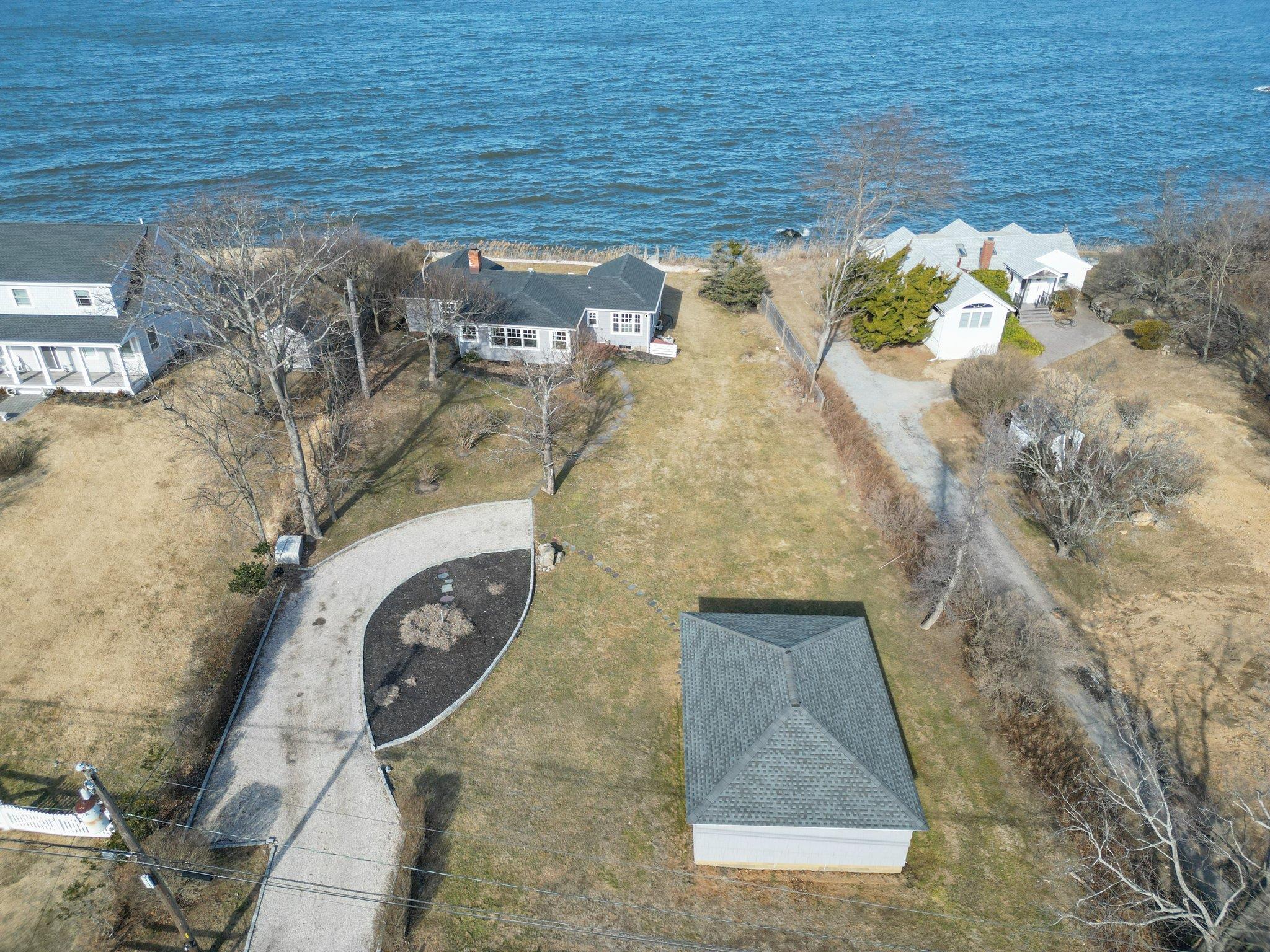 20845 Soundview Avenue, Southold, New York image 33