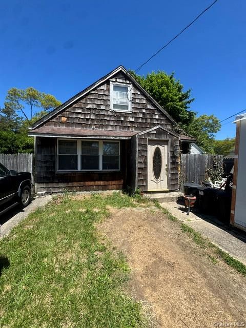 Homes For Sale - 31 3rd Street<br/> Ronkonkoma, NY 11779