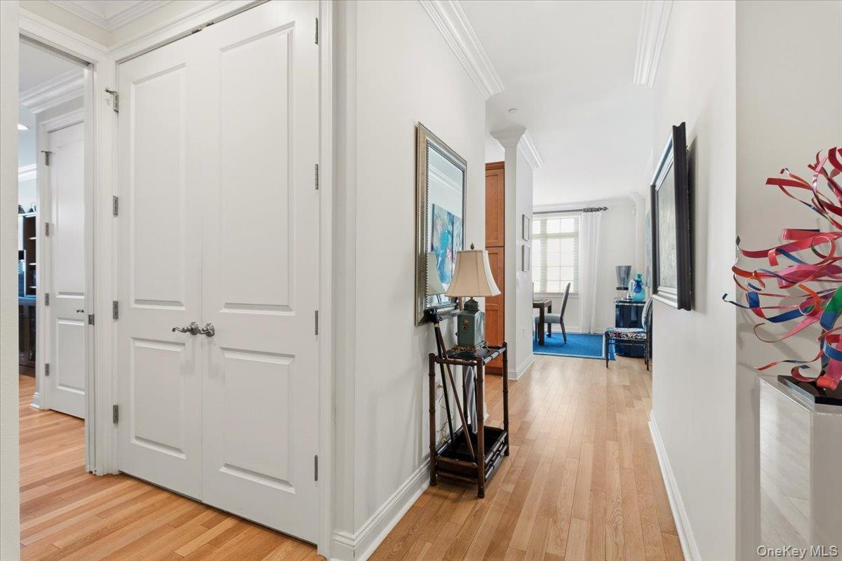 1 Christie Place 207 E