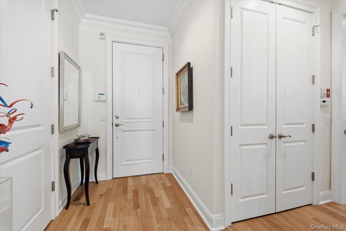 1 Christie Place 207 E