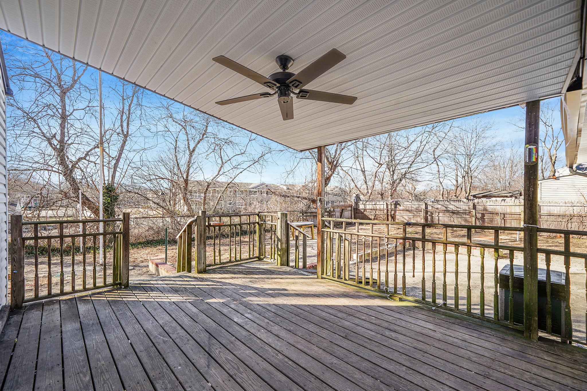 21 Lehigh Avenue, Centereach, New York image 39