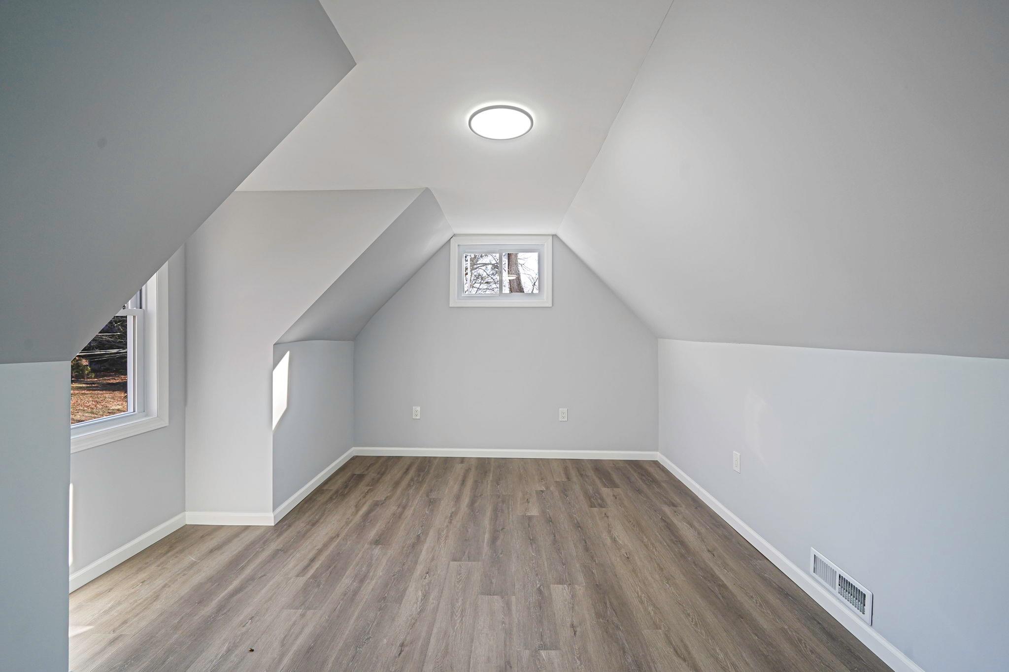 21 Lehigh Avenue, Centereach, New York image 31