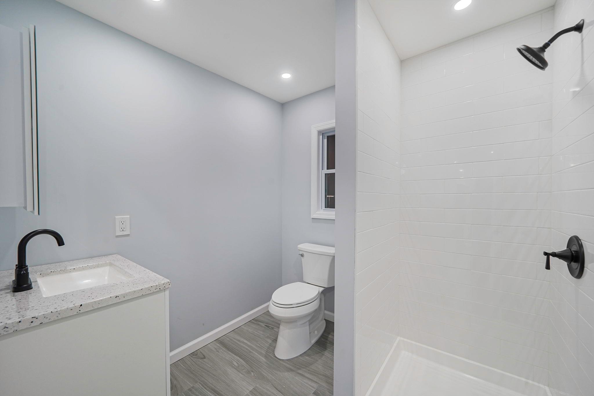 21 Lehigh Avenue, Centereach, New York image 19