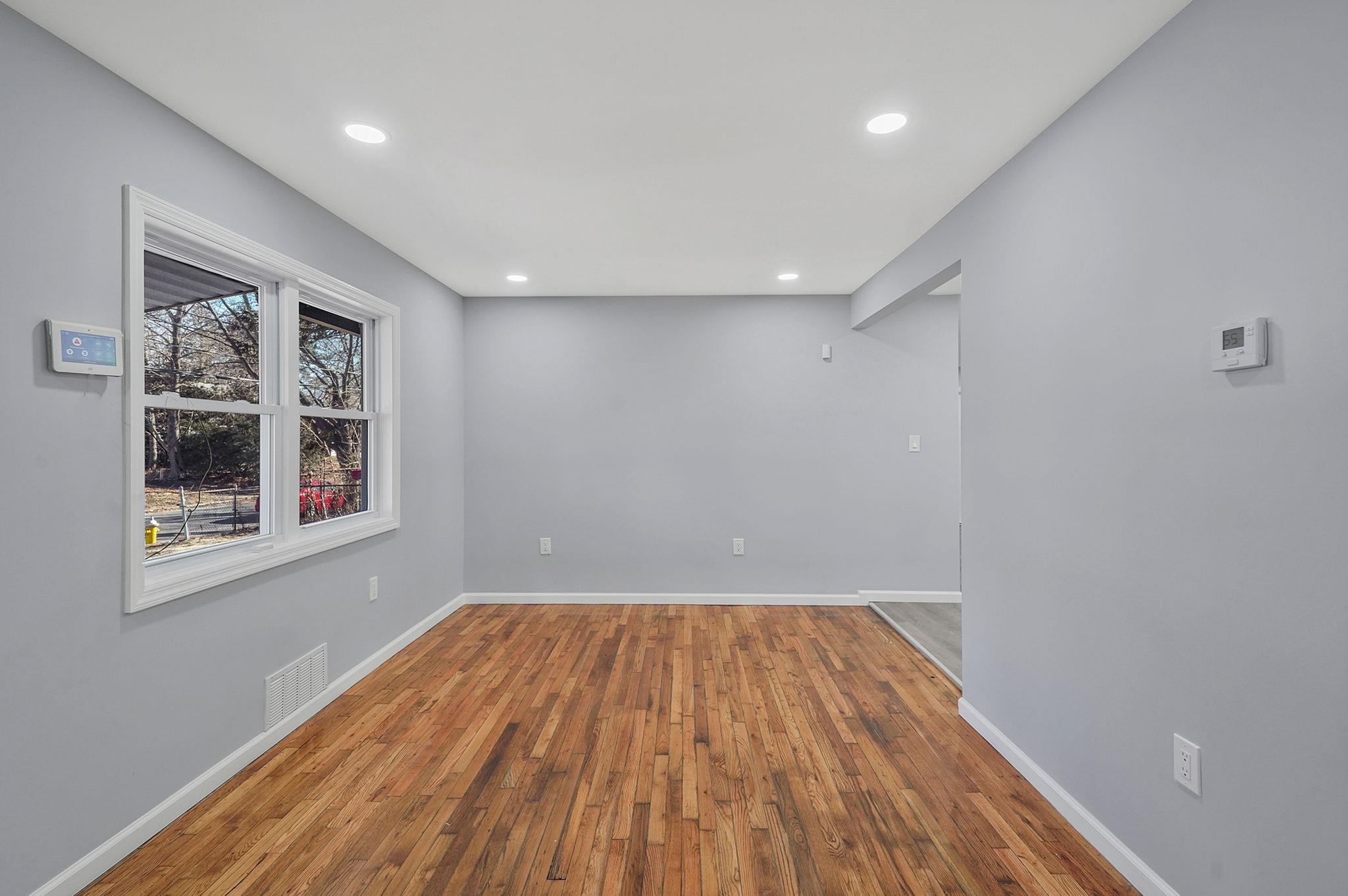 21 Lehigh Avenue, Centereach, New York image 7
