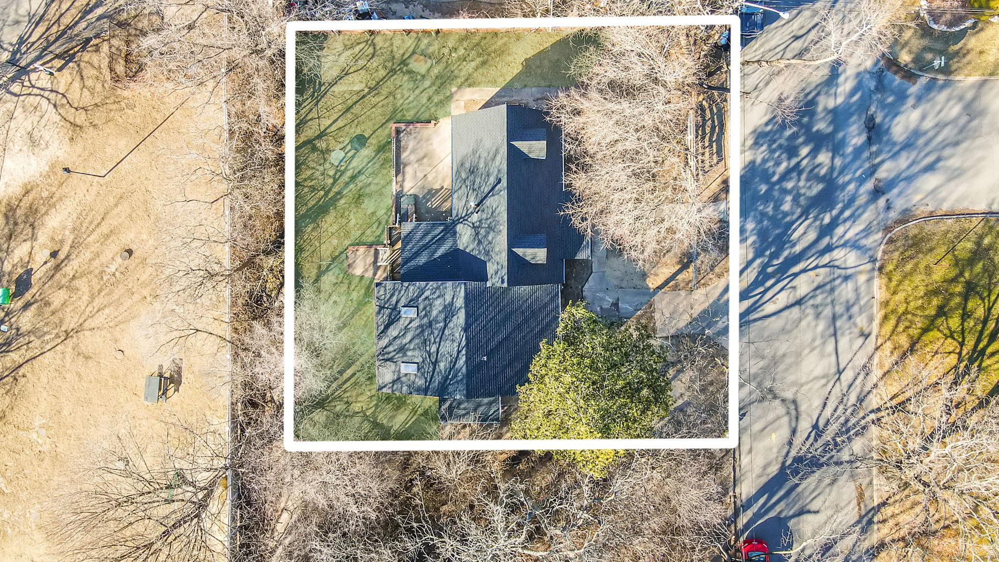 21 Lehigh Avenue, Centereach, New York image 4