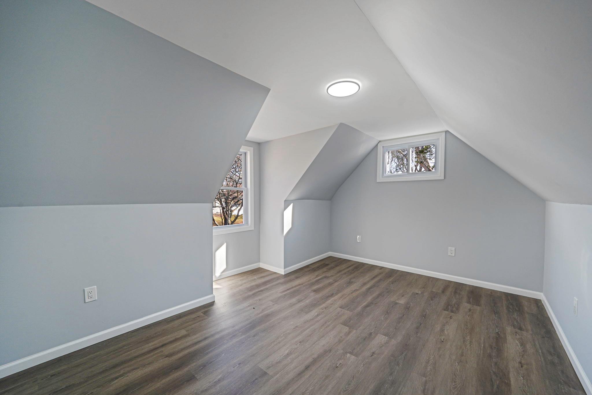 21 Lehigh Avenue, Centereach, New York image 33