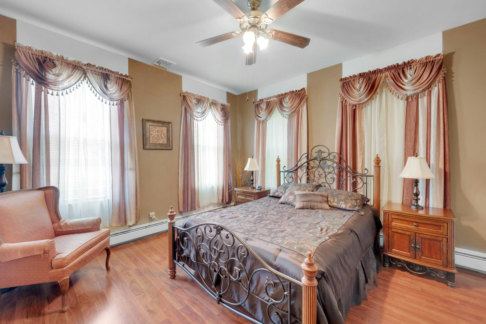 64 Albemarle Place, Yonkers, New York image 28