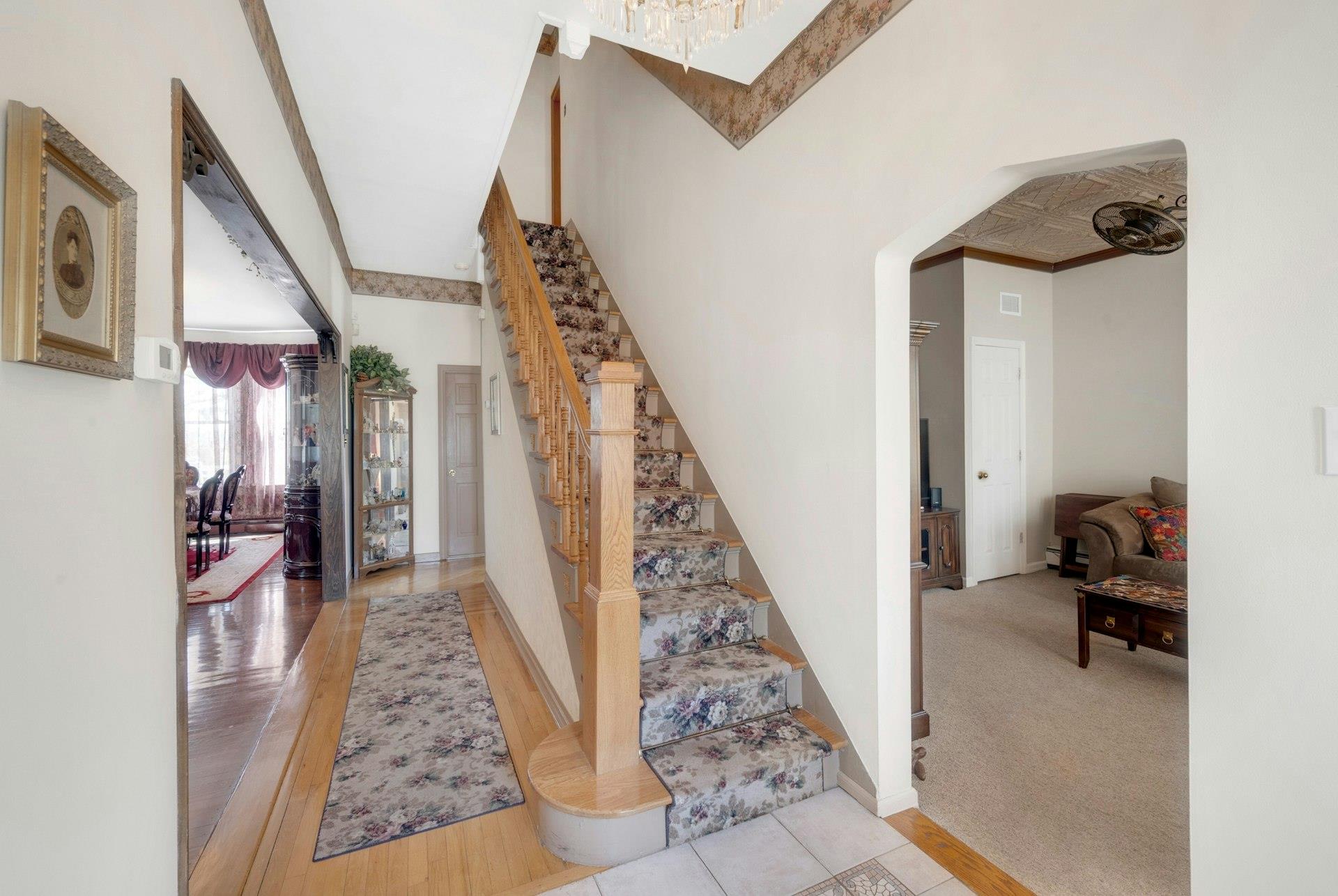 64 Albemarle Place, Yonkers, New York image 6