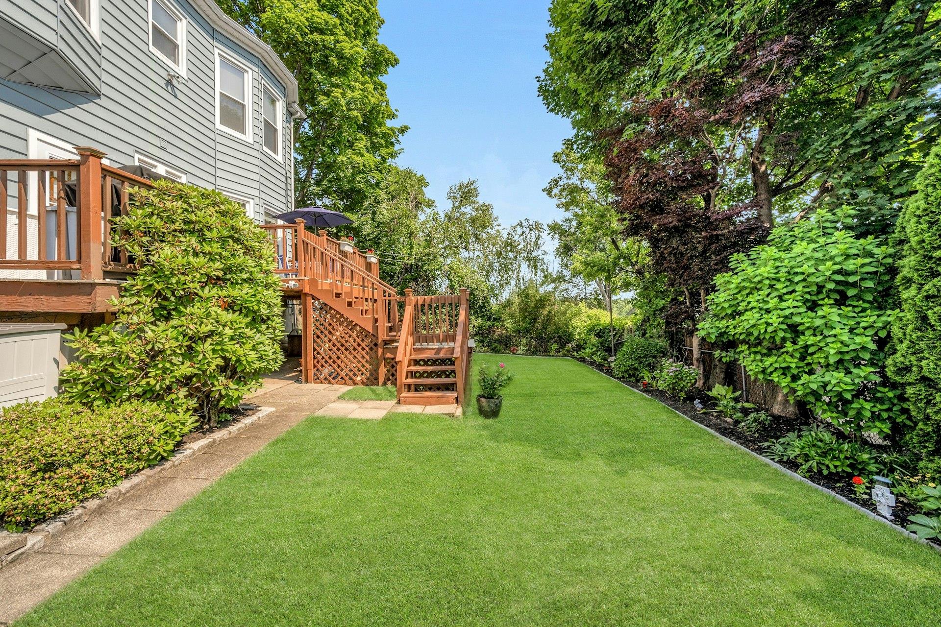 64 Albemarle Place, Yonkers, New York image 46