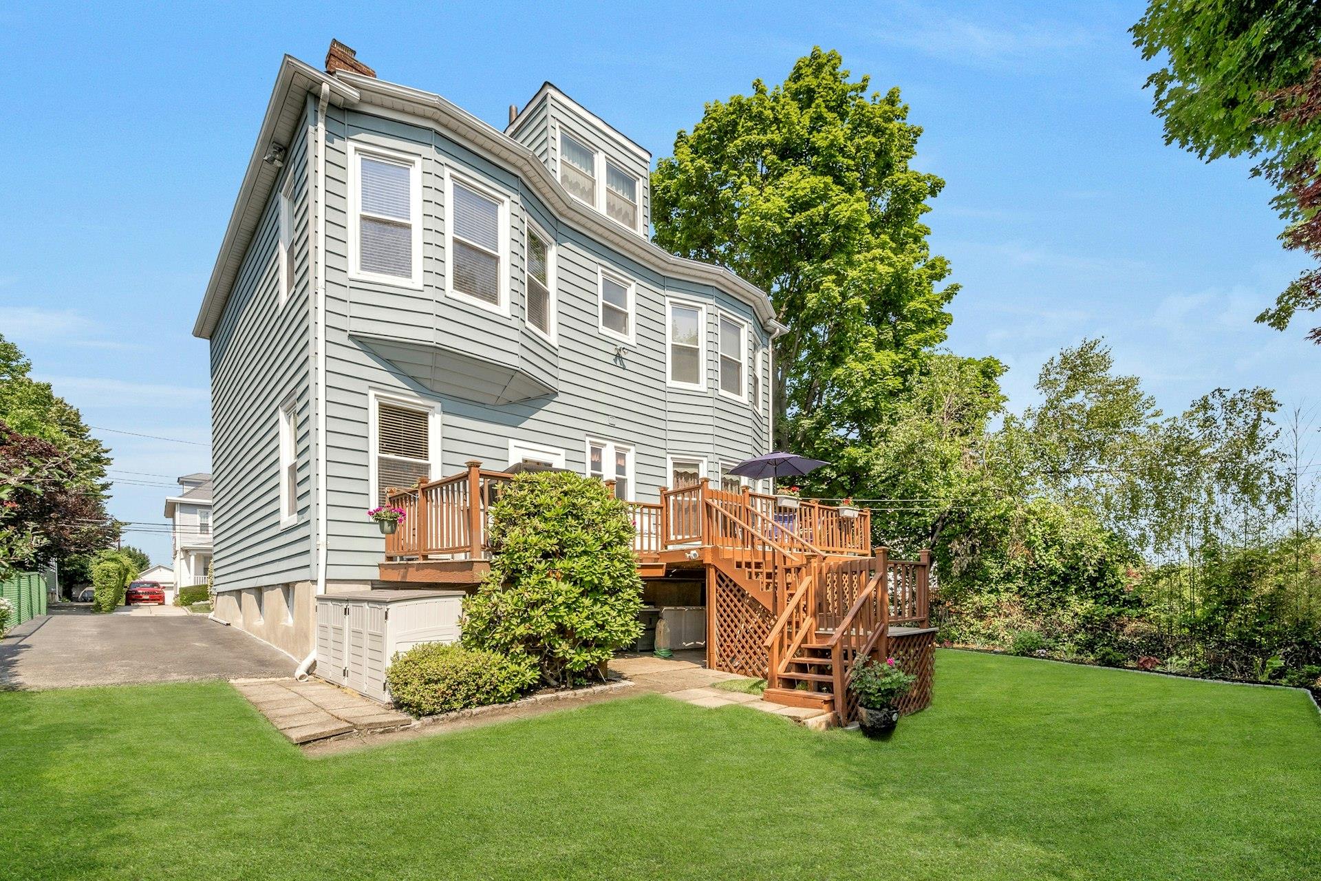 64 Albemarle Place, Yonkers, New York image 38