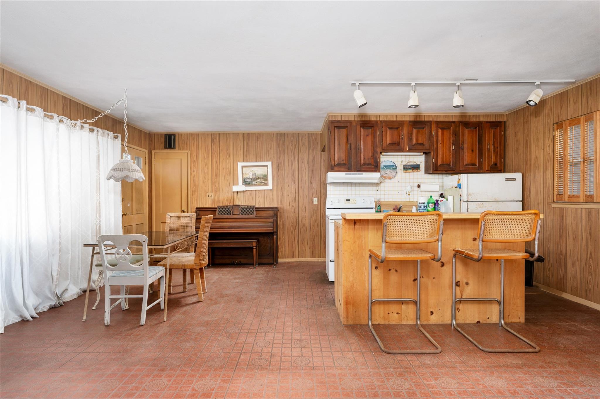 12 Tarpon Road, East Quogue, New York image 7