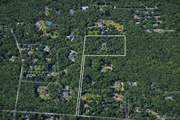 154 OAKVIEW HWY, EAST HAMPTON, NY 11937 - Image 3f5ab8e791bcc69e79b0ea5b676f632f/4091178233