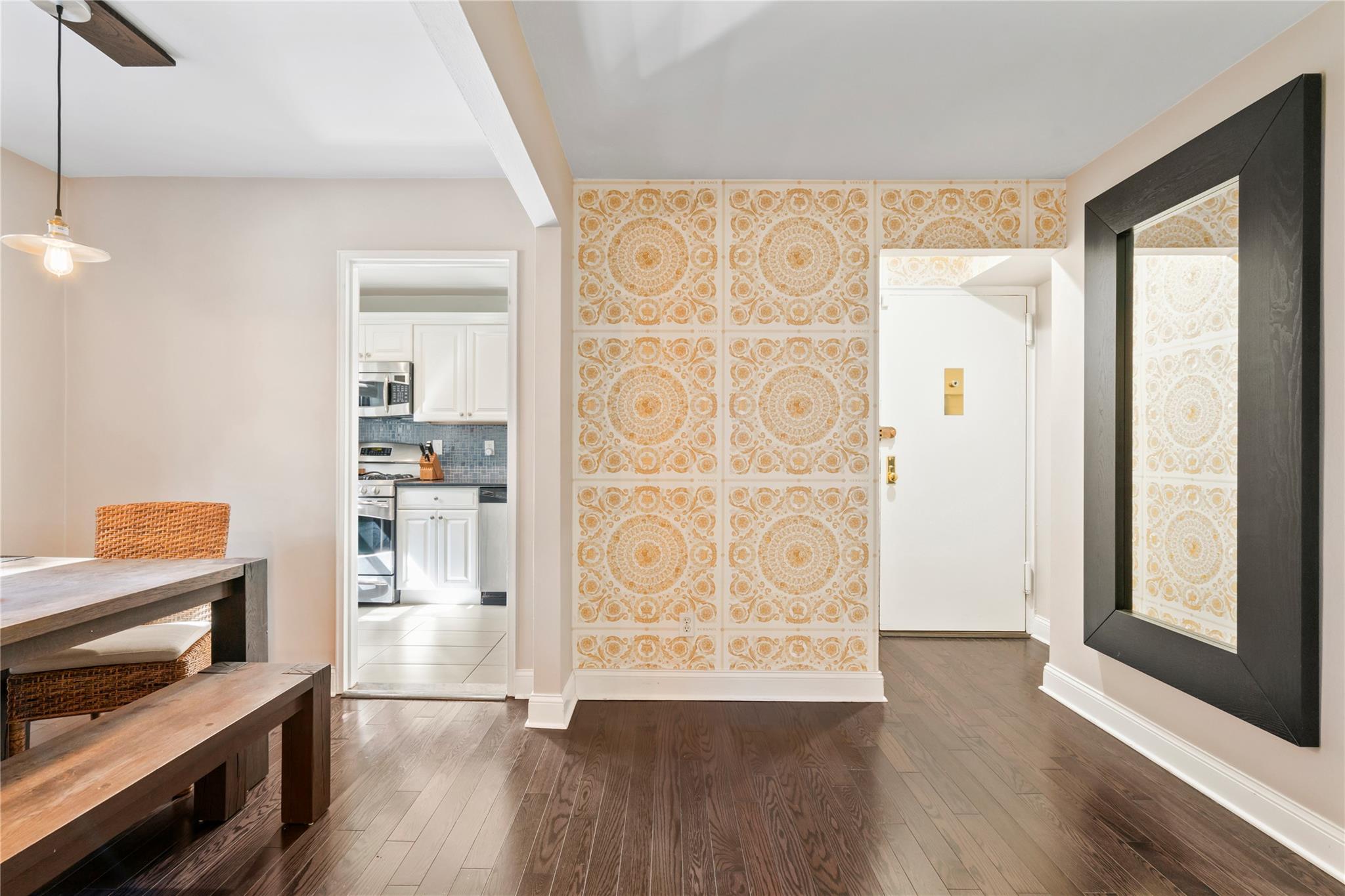 50 Brompton Road Rd #1T, Great Neck, New York image 3