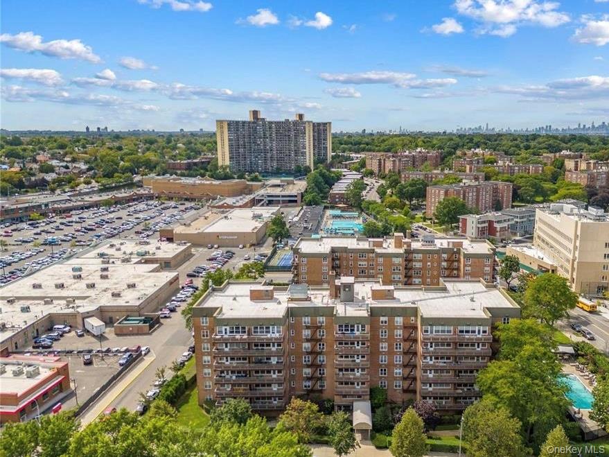 23-20 Bell Blvd 5C