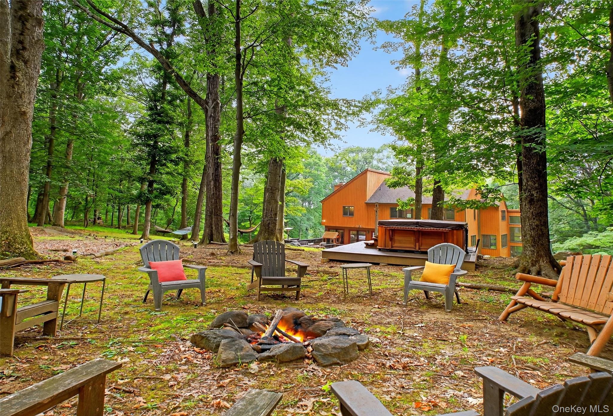 Croton-On-Hudson, New York 10520, United States, 4 Bedrooms Bedrooms, ,3 BathroomsBathrooms,Residential,Active,208221