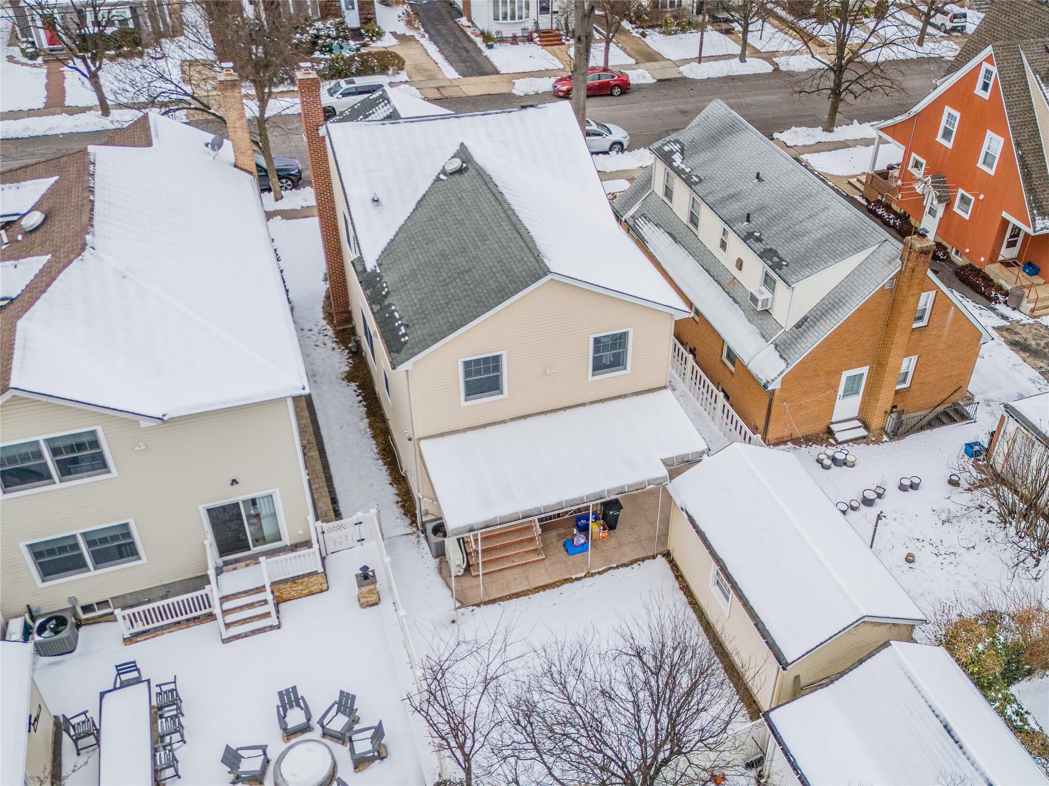 103 Holland Avenue, Floral Park, New York image 18
