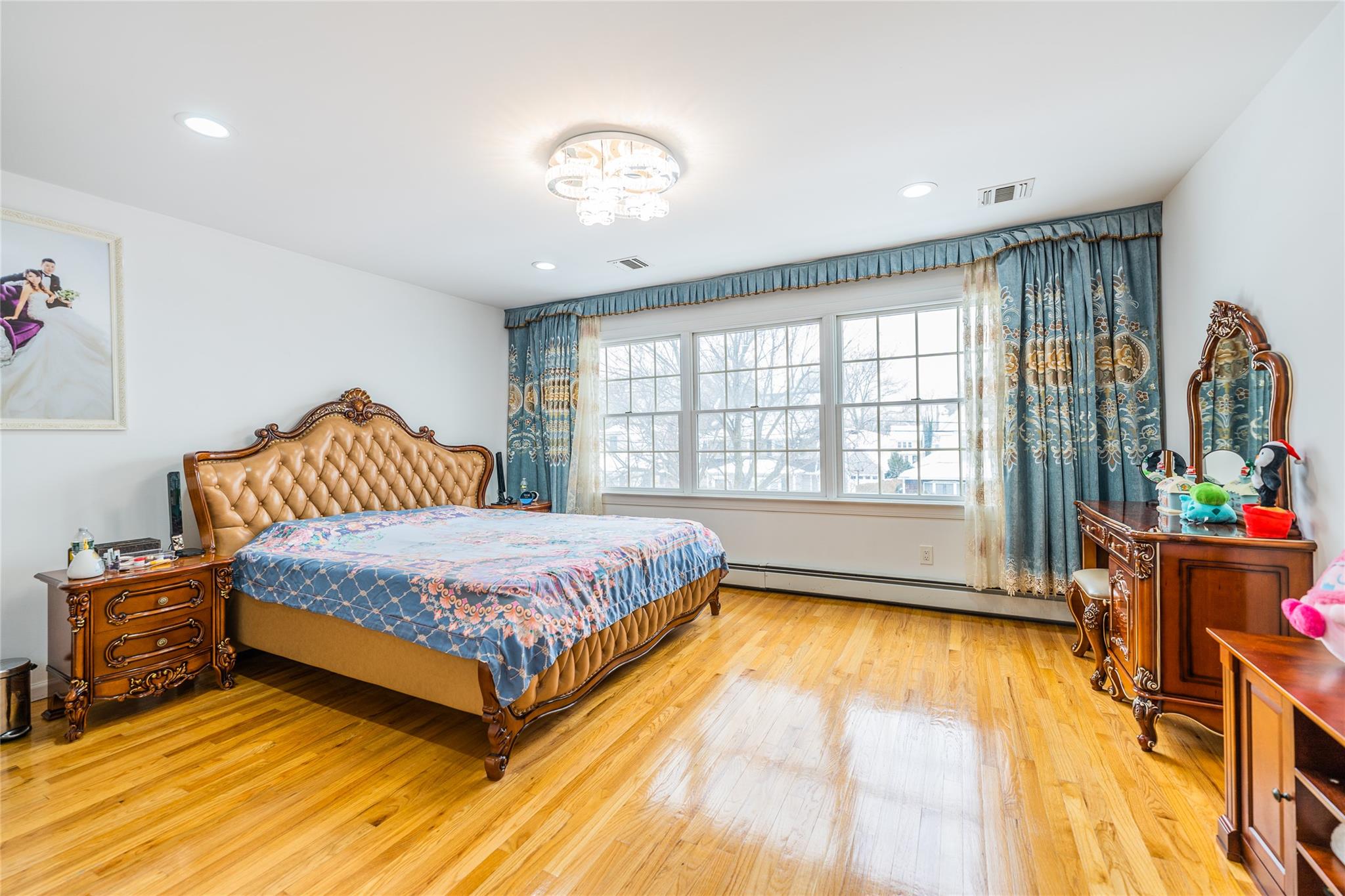103 Holland Avenue, Floral Park, New York image 13