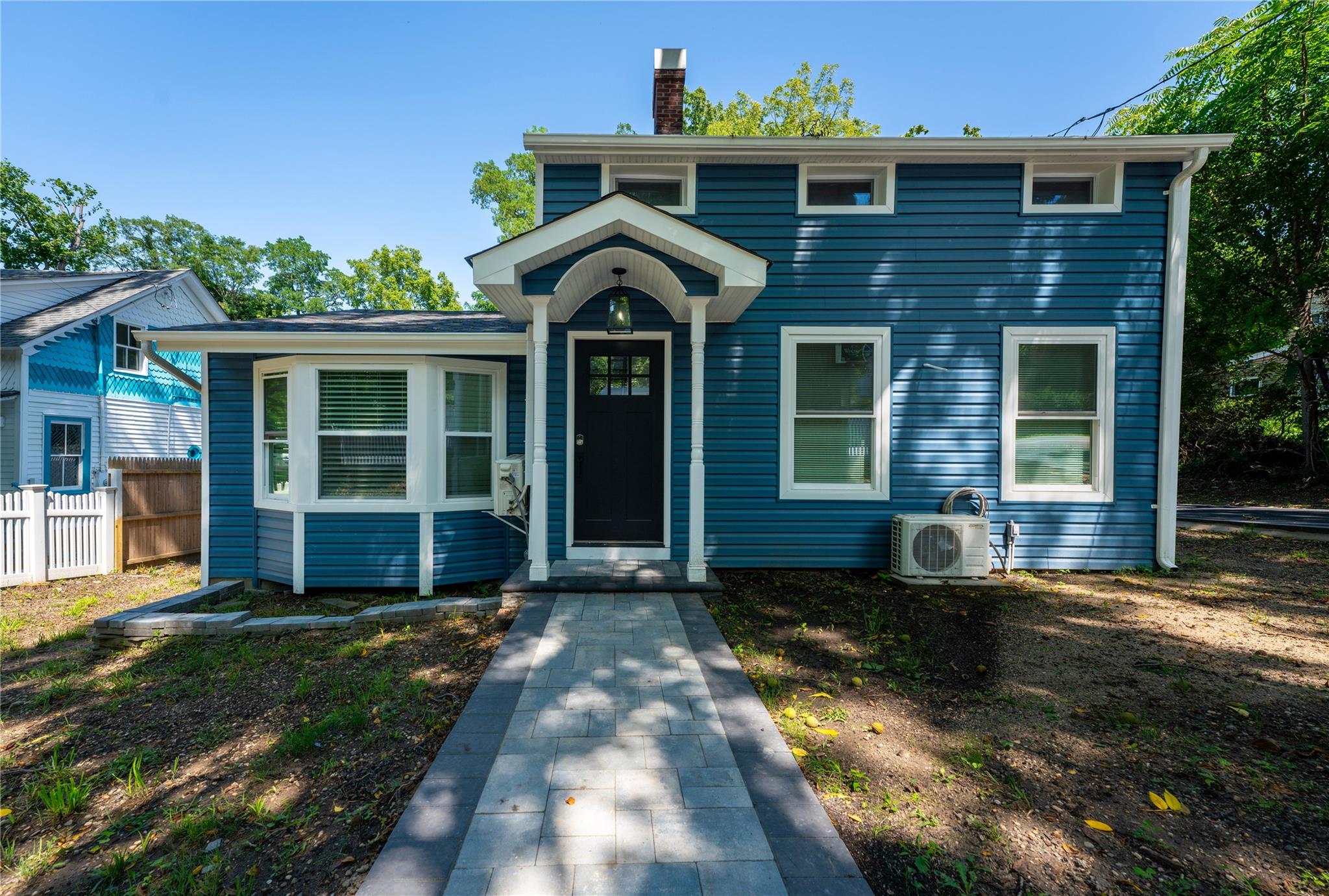 Rental Property at N Main Road, Setauket, Hamptons, NY - Bedrooms: 4 
Bathrooms: 3  - $6,000 MO.