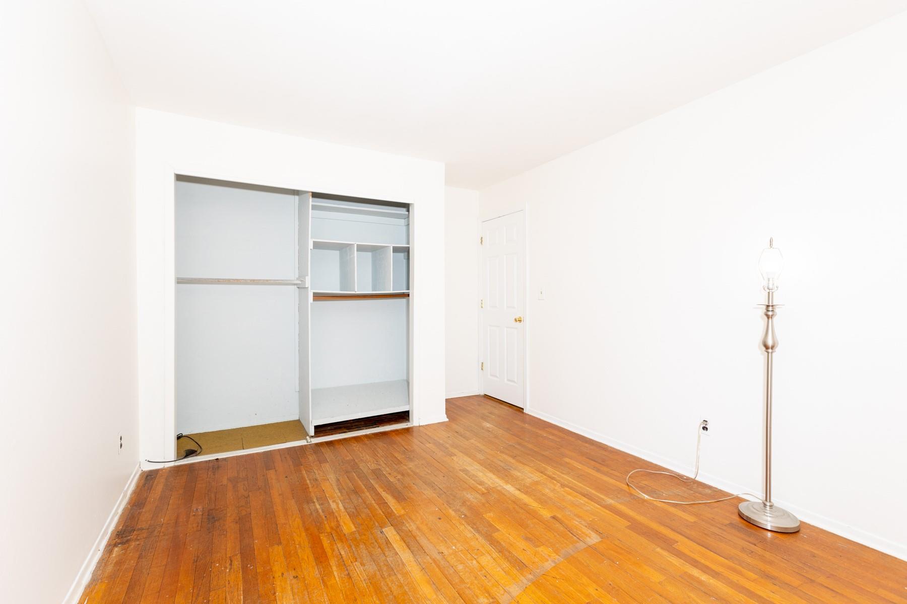 486 Locust Avenue, Oakdale, New York image 3