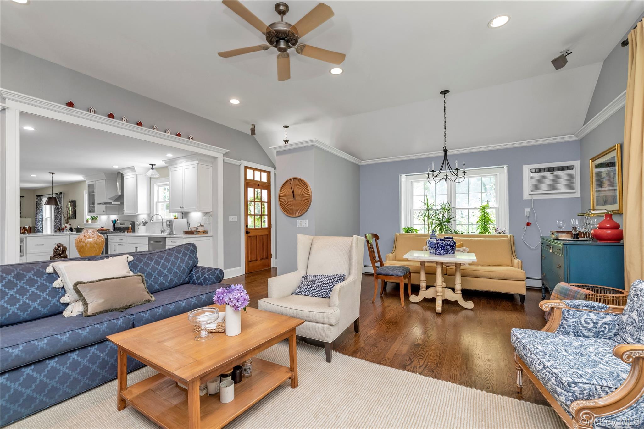 550 Nassau Boulevard