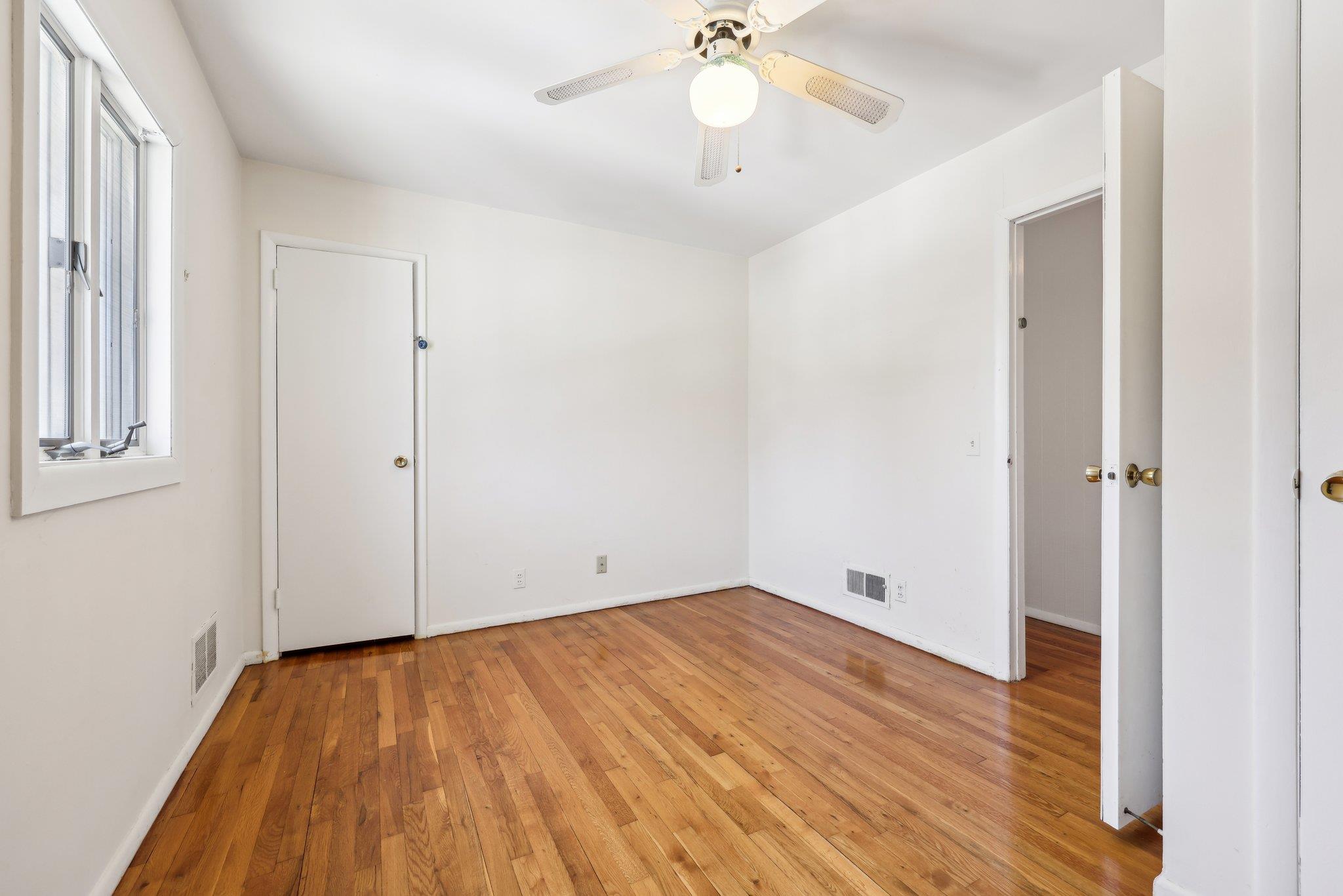 16 Holly Lane, Rye Brook, New York image 21
