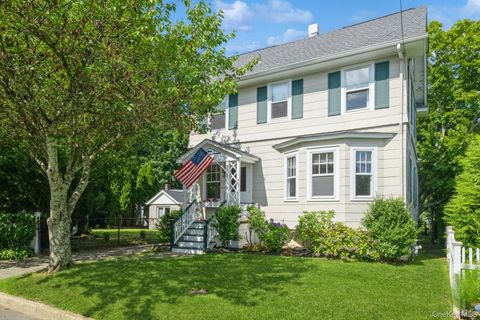 49 High Street Locust Valley NY 11560